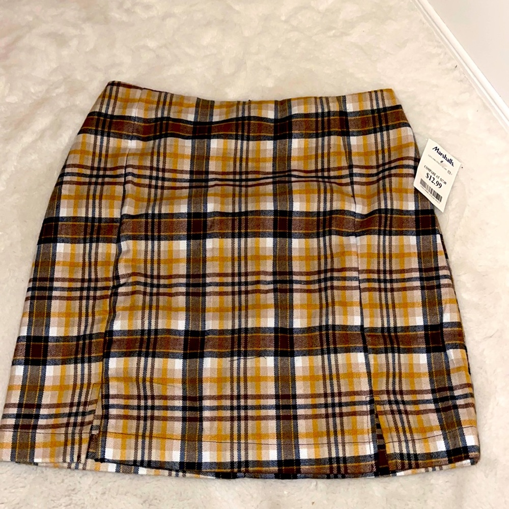 plaid mini skirt